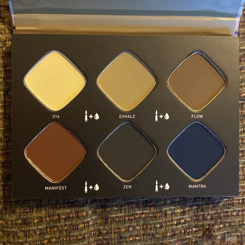 Morphe x Ashley Strong Cake Liner Palette